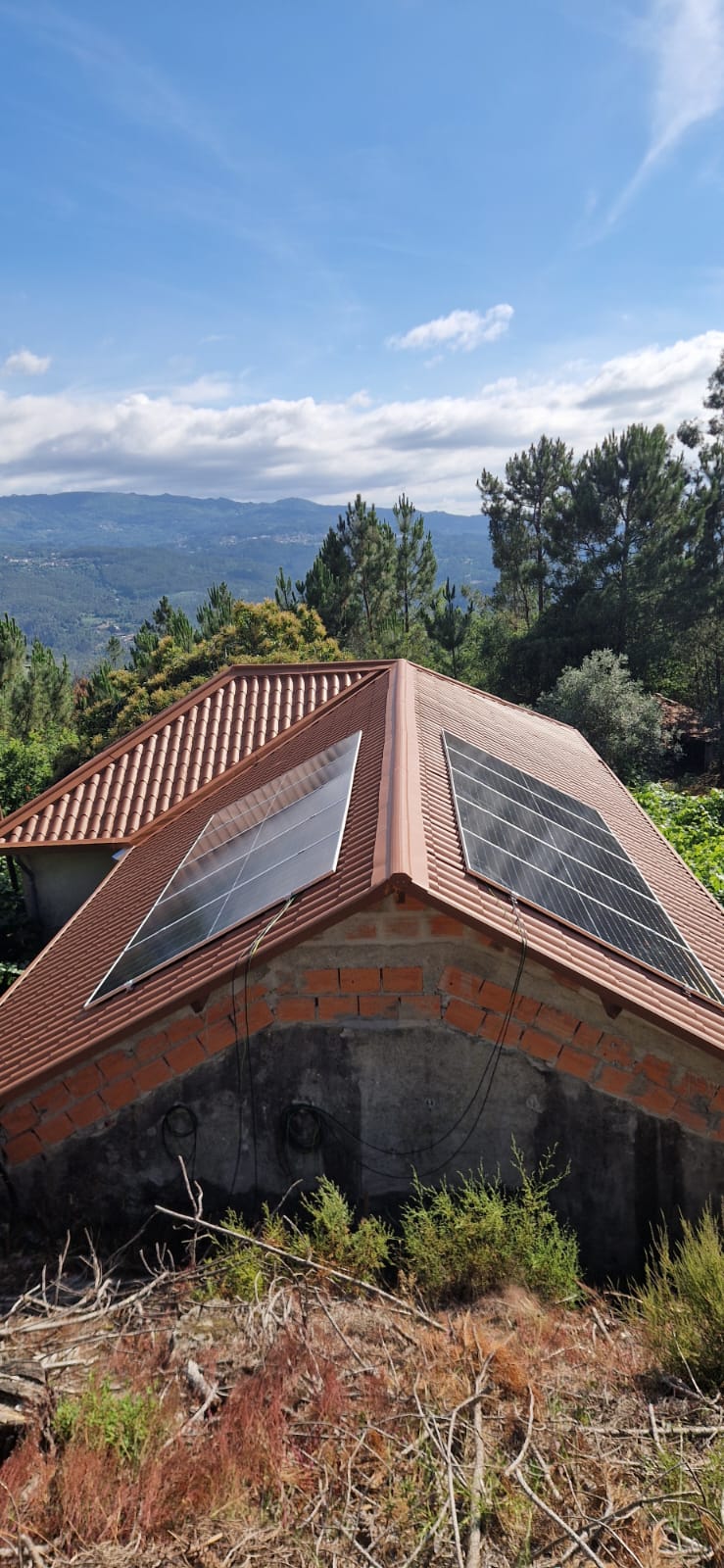Oliveira de Frades — Grid-tied solar installation in Oliveira de Frades